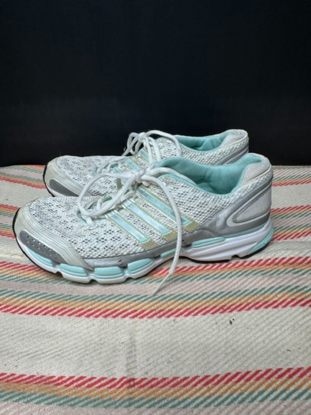 adidas Attune Sneakers Woman's Size 9
